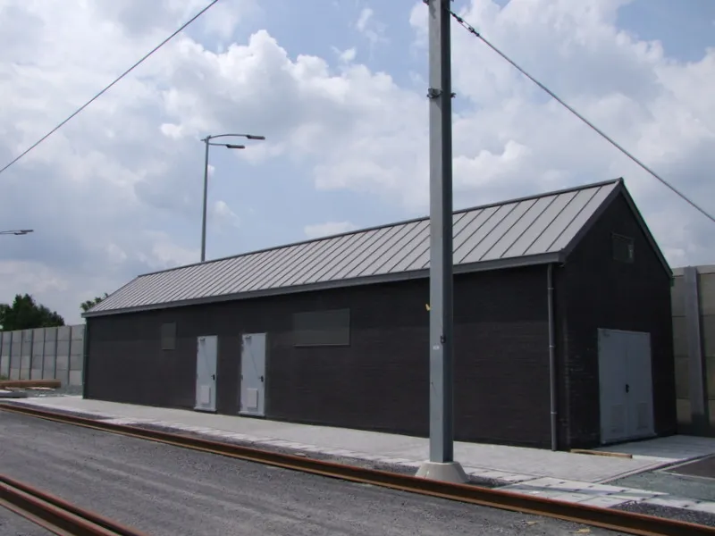 Diabolo E19 Detail - stationsgebouw